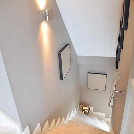 Apartment Hafenstrasse 4, Whg. 5 List